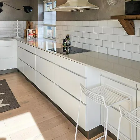 Дом отдыха Awesome In With Wifi *