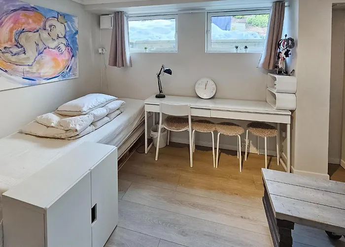 Vakantiehuis Awesome In With Wifi Sandvika (Baerum)